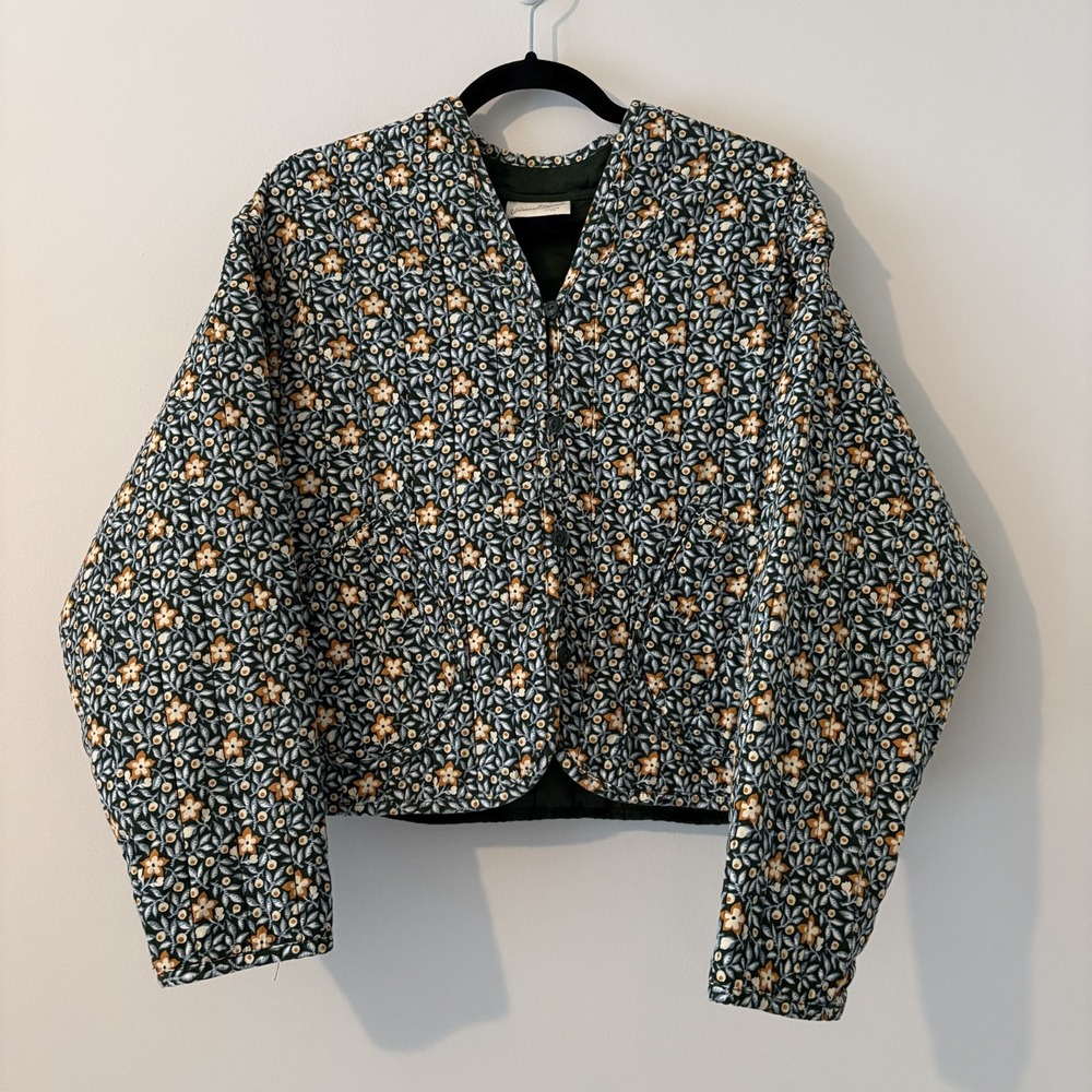 Universal Thread Quilted Crop Jacket Green Floral Size L Cottage Prairie Granny